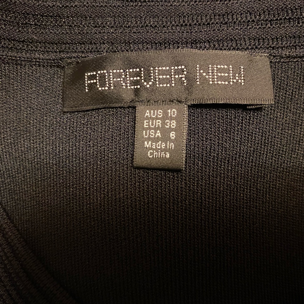 FOREVER NEW DRESS - Picture 11 of 11